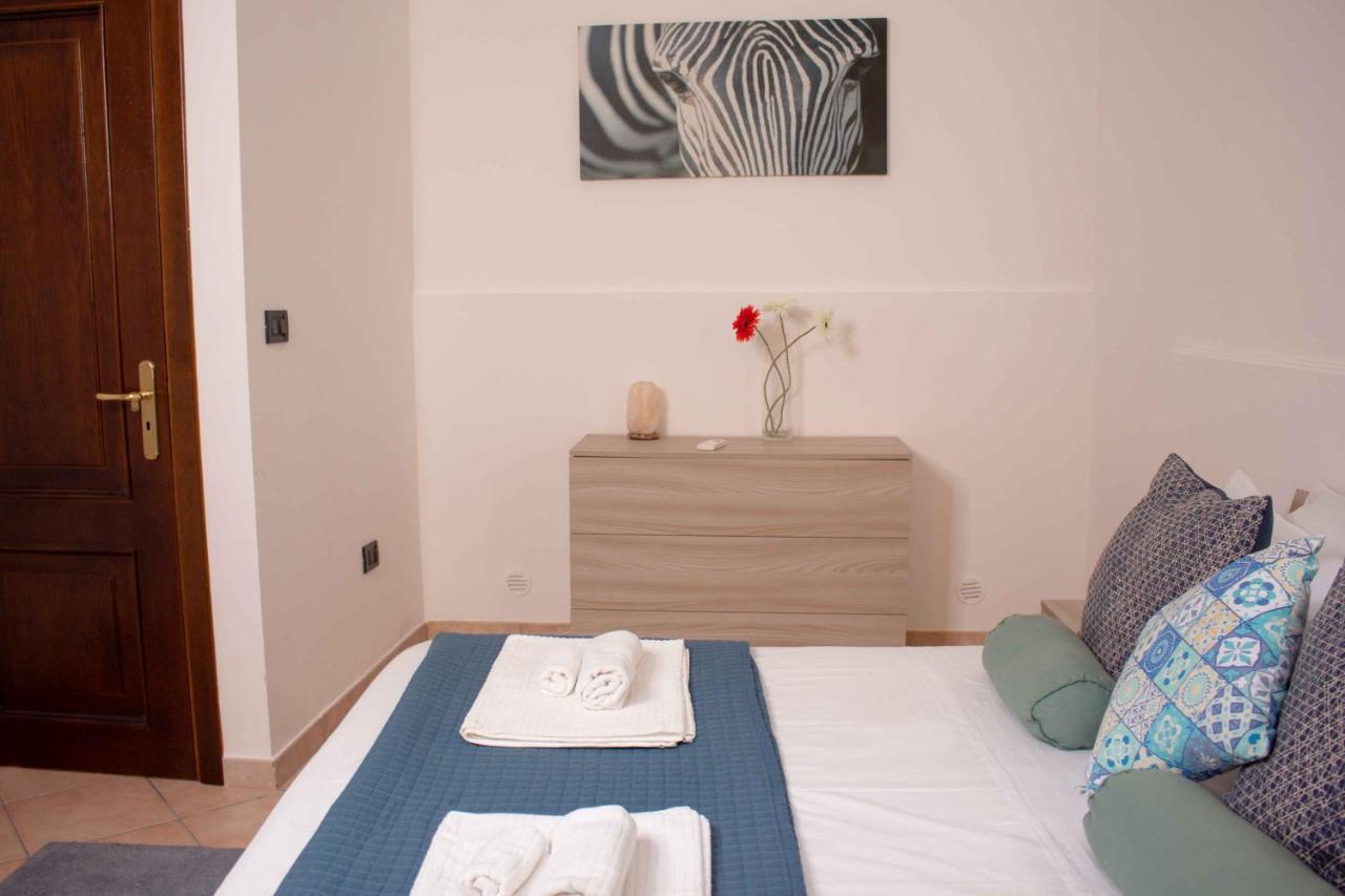 Badia Holiday Home Taormina Esterno foto
